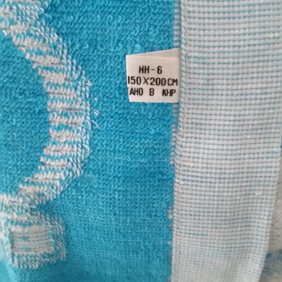 Oversized bath towel NWT - Picture 4 of 4